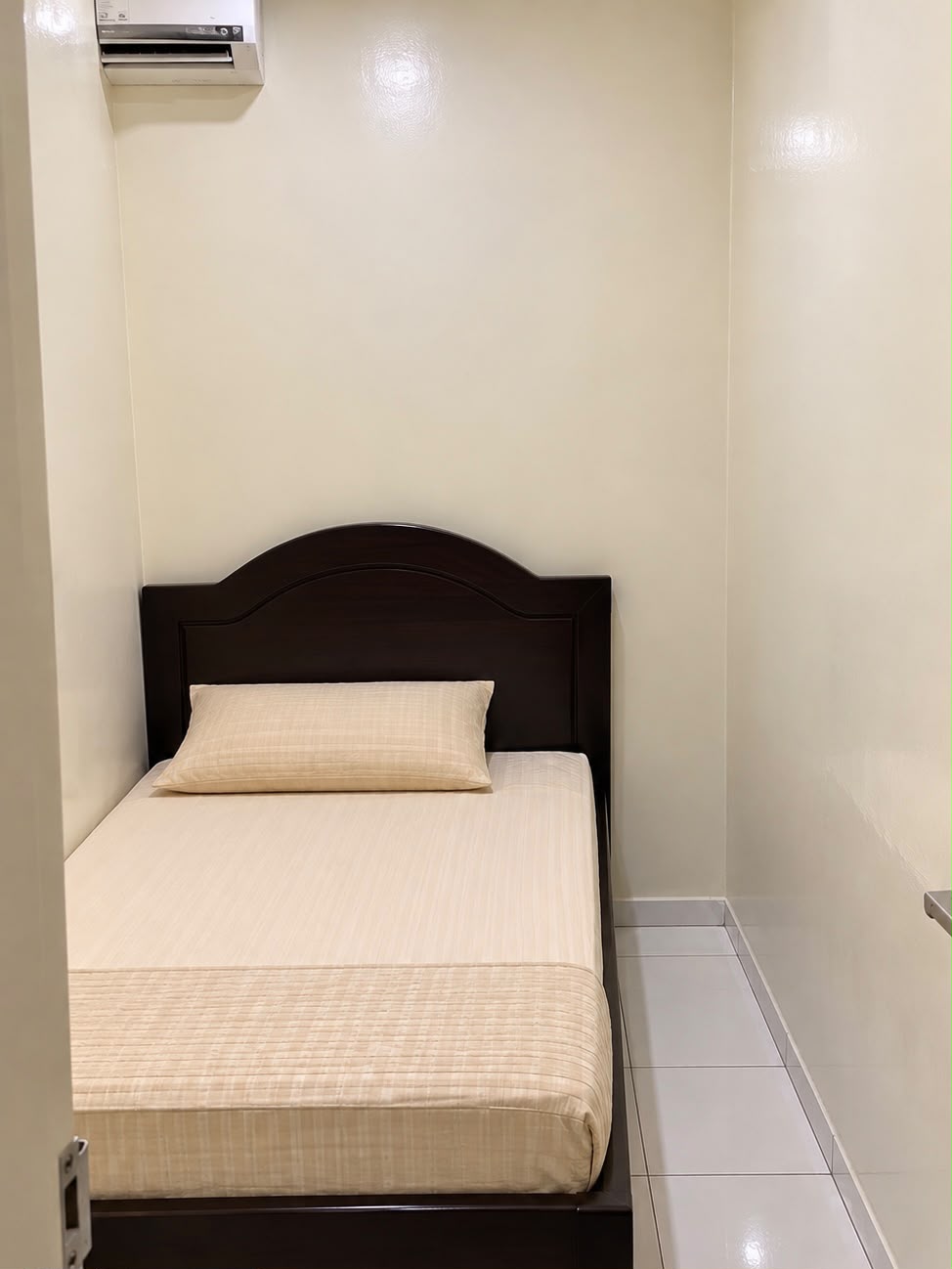 Partition Room for rent in Dubai