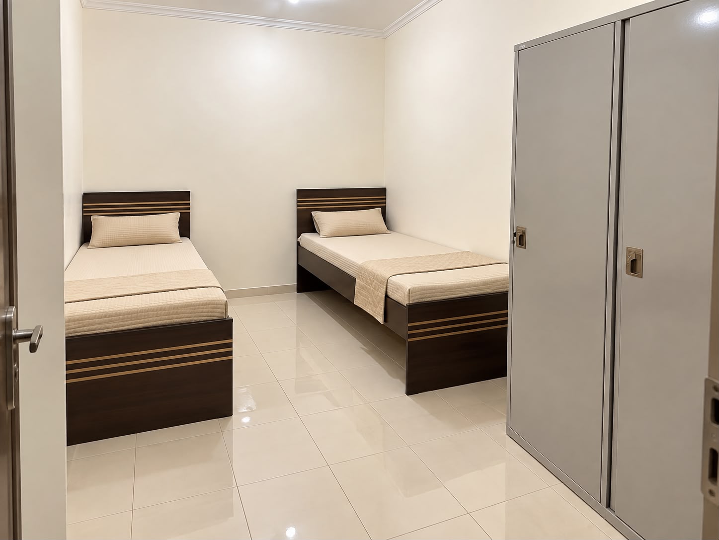 Bed Space for rent in Dubai